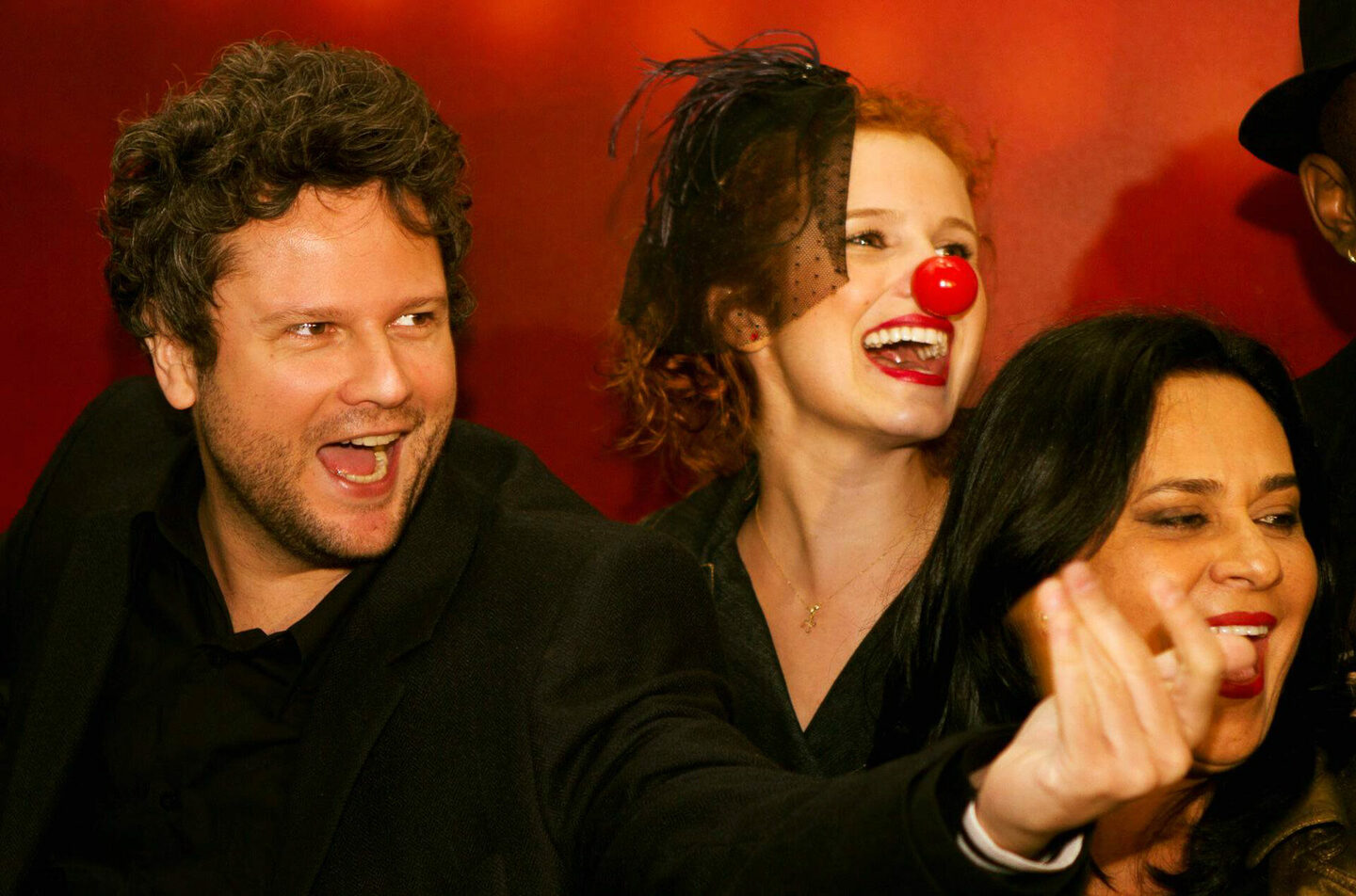 COMERCIAL & INSTITUCIONAL